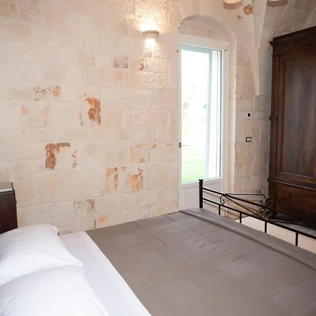 度假居 Tower House In Puglia With Pool 奇斯泰尼诺