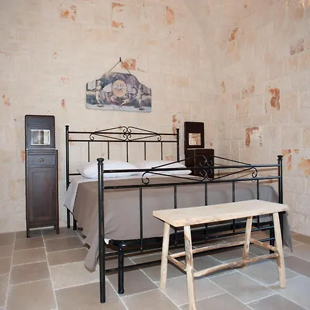 Tower House In Puglia With Pool 奇斯泰尼诺