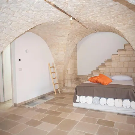 度假居 Tower House In Puglia With Pool 奇斯泰尼诺